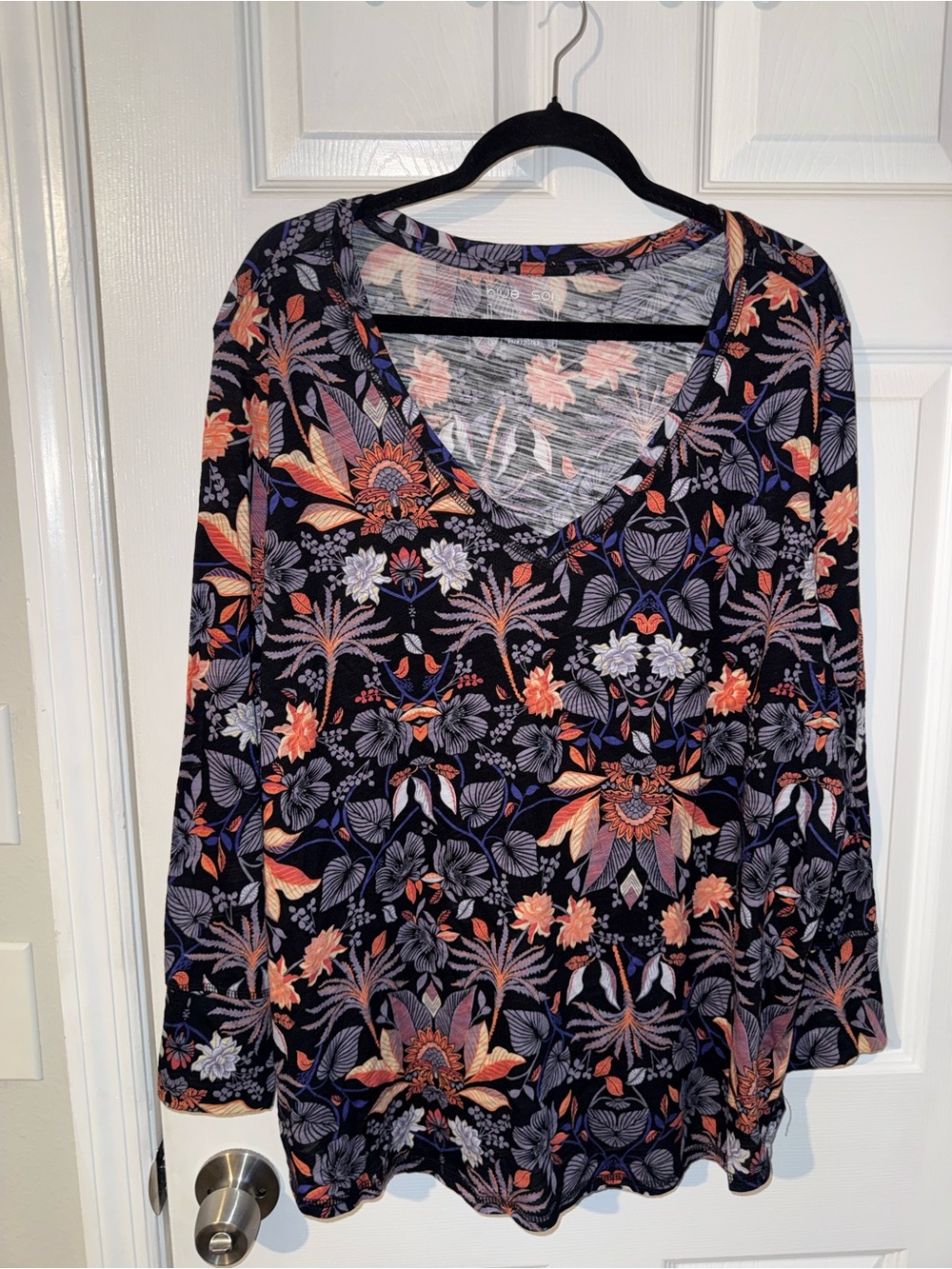 Blue Sol Women's Floral Long Sleeve Plus Size 2X Top Blouse Shirt V Neck NWT